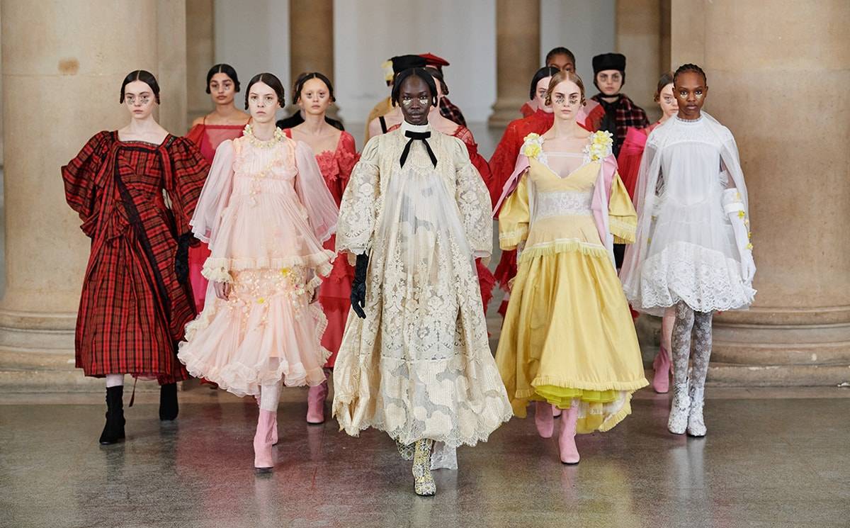 Makro Thema Herbst Winter 2022 Uber Refined Vintage Makro Thema Herbst Winter 2022 Uber Refined Vintage