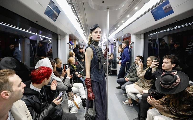 Mode-Metro Richtung G-Star bei der Amsterdam Fashion Week