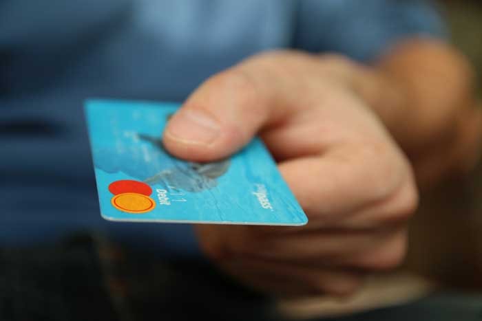 Wie Online-Modehändler uns zum Einkaufen verführen Wie Online-Modehändler uns zum Einkaufen verführen