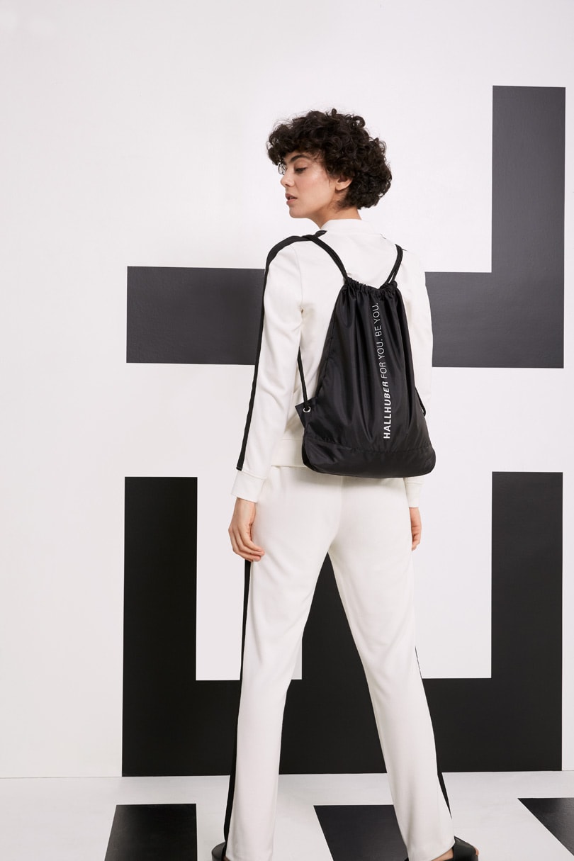 In Bildern: Hallhubers neue, exklusive Athleisure-Kollektion In Bildern: Hallhubers neue, exklusive Athleisure-Kollektion
