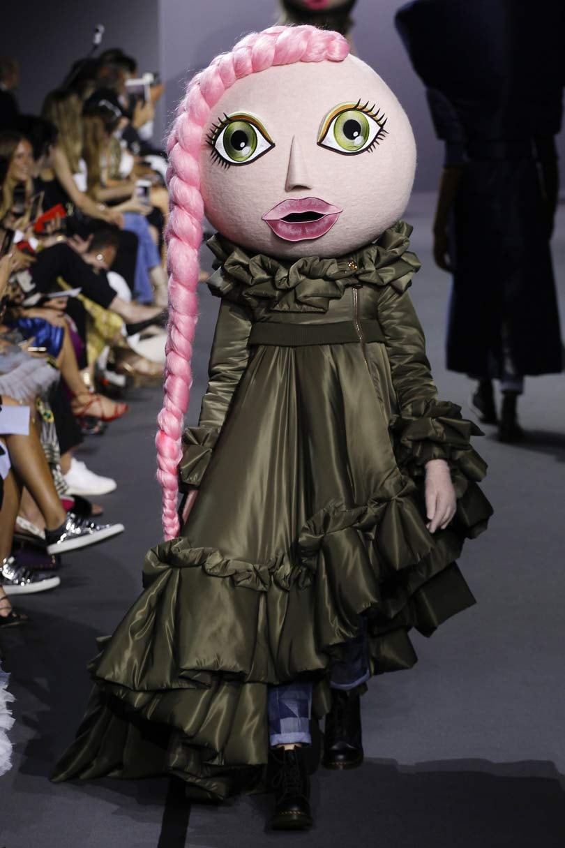 Viktor&Rolf: Rotterdamer Museum zeigt 25 Jahre Dialog und Schönheit Viktor&Rolf: Rotterdamer Museum zeigt 25 Jahre Dialog und Schönheit