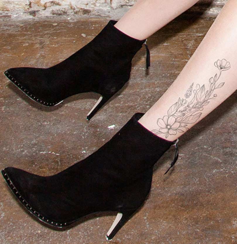 In Bildern: Wolfords neue Strumpfhosen mit exklusiven Tattoos In Bildern: Wolfords neue Strumpfhosen mit exklusiven Tattoos