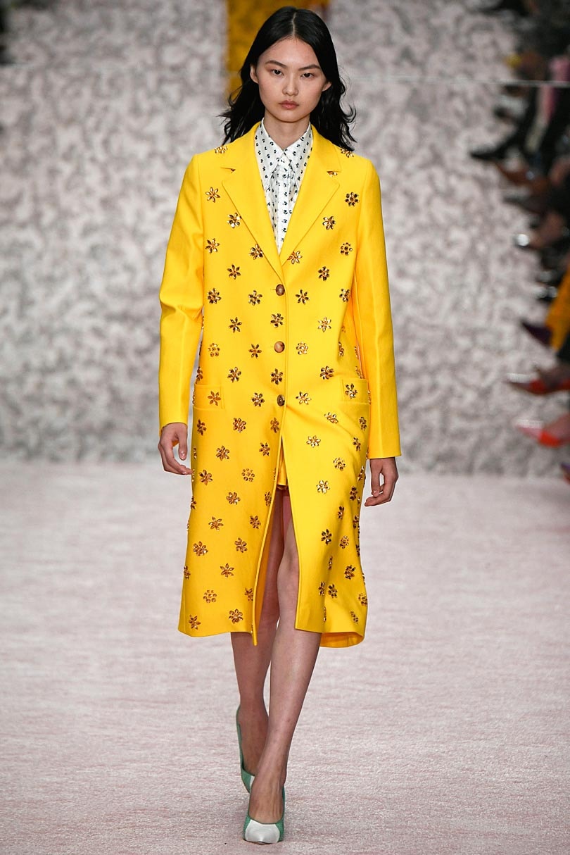 Gespottet: Pantones Modefarben für F/S 2019 auf der New York Fashion Week Gespottet: Pantones Modefarben für F/S 2019 auf der New York Fashion Week