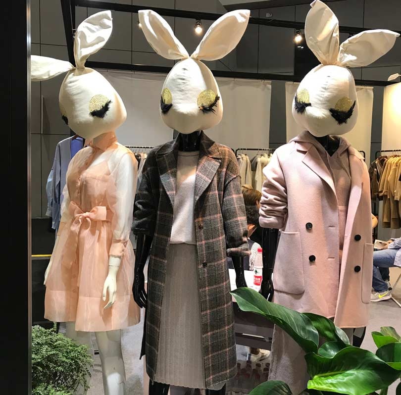 Chic Shanghai: Die chinesische Fashion Industrie nimmt den Heimatmarkt ins Visier Chic Shanghai: Die chinesische Fashion Industrie nimmt den Heimatmarkt ins Visier