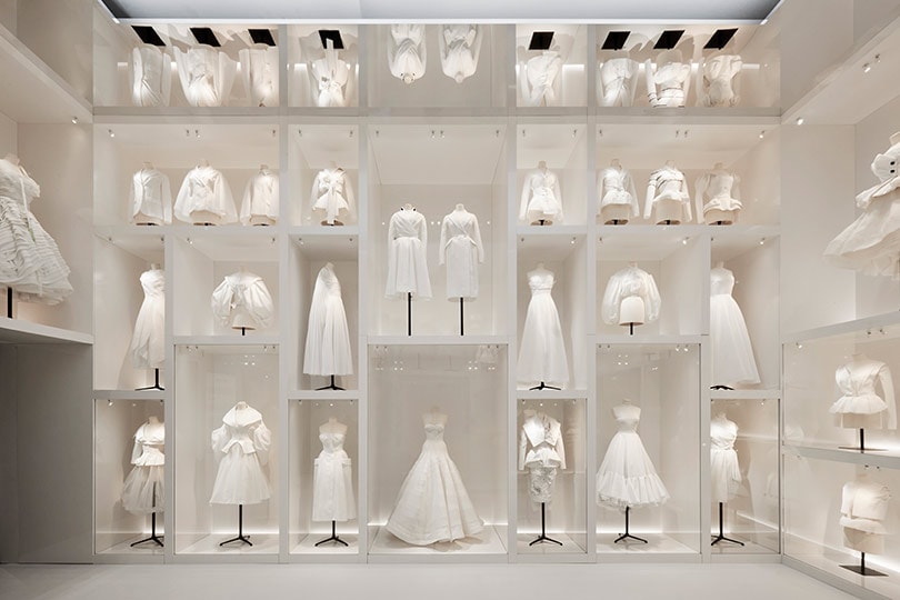 Ein Blick in die 'Christian Dior: Designer of Dreams' Ausstellung in London Ein Blick in die 'Christian Dior: Designer of Dreams' Ausstellung in London