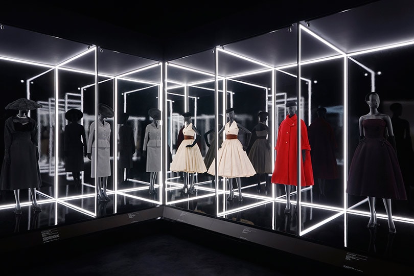 Ein Blick in die 'Christian Dior: Designer of Dreams' Ausstellung in London Ein Blick in die 'Christian Dior: Designer of Dreams' Ausstellung in London