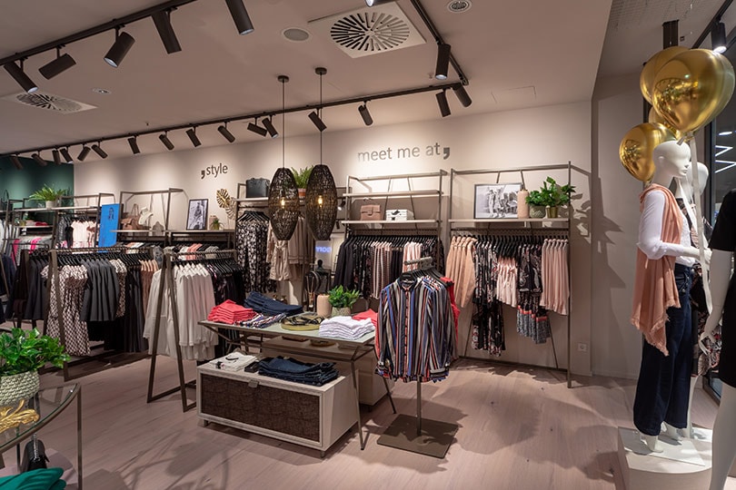 In Bildern: Neues Storekonzept von Comma in Konstanz In Bildern: Neues Storekonzept von Comma in Konstanz