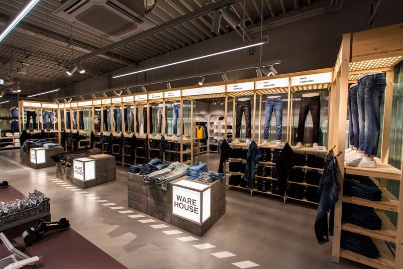 Jack & Jones stellt neues Retail-Konzept "Warehouse" vor Jack & Jones stellt neues Retail-Konzept "Warehouse" vor