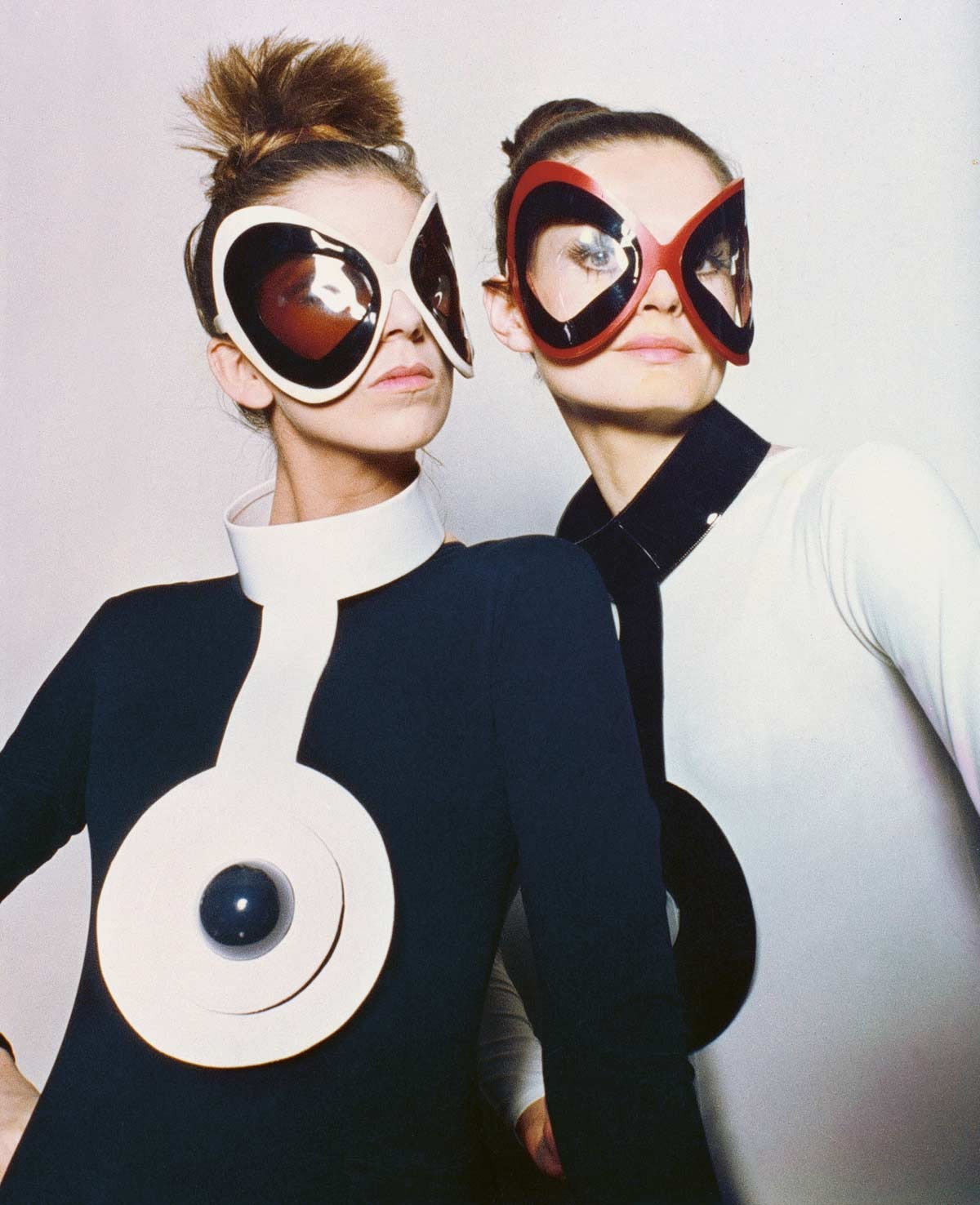 Back to the Future: Kunstpalast Düsseldorf zeigt Pierre Cardin Ausstellung Back to the Future: Kunstpalast Düsseldorf zeigt Pierre Cardin Ausstellung