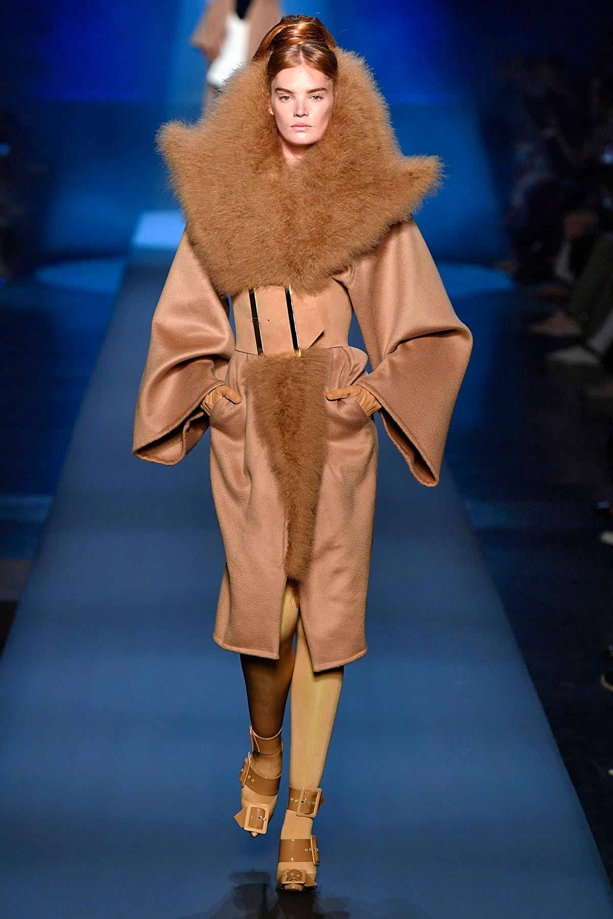 Modedesigner Jean Paul Gaultier sagt, er könne zu Pelz zurück Modedesigner Jean Paul Gaultier sagt, er könne zu Pelz zurück